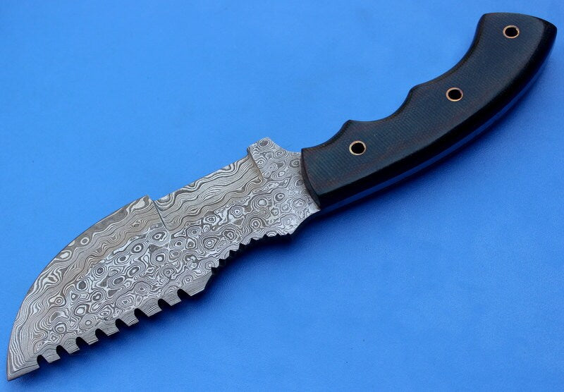 HT-14  Damascus Knife custom handmade Tracker / Micarta handle