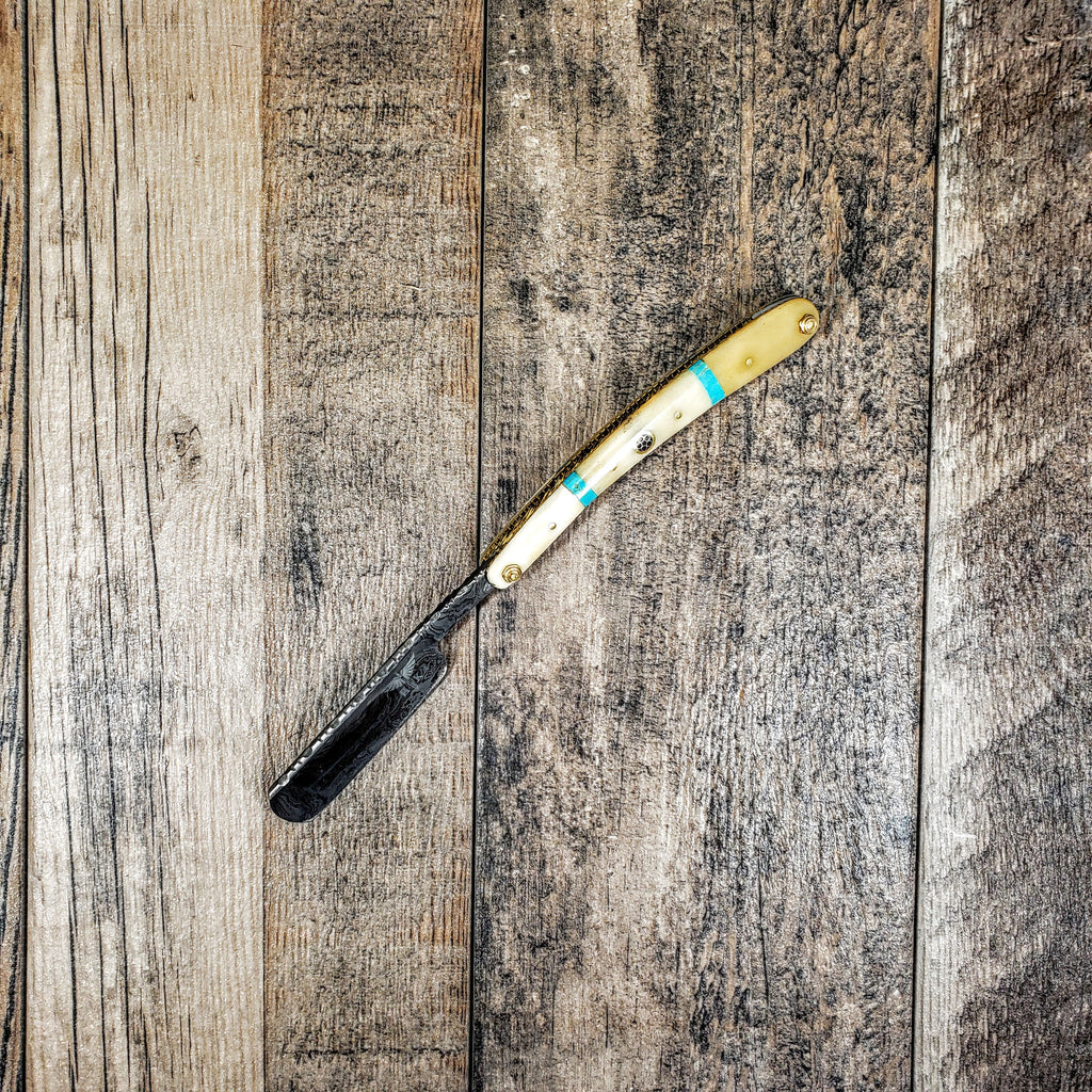 HTR-12 Damascus Straight Razor  // Authentic Shave Experience / Handmade / Bone Stone Handle // Hollow Ground