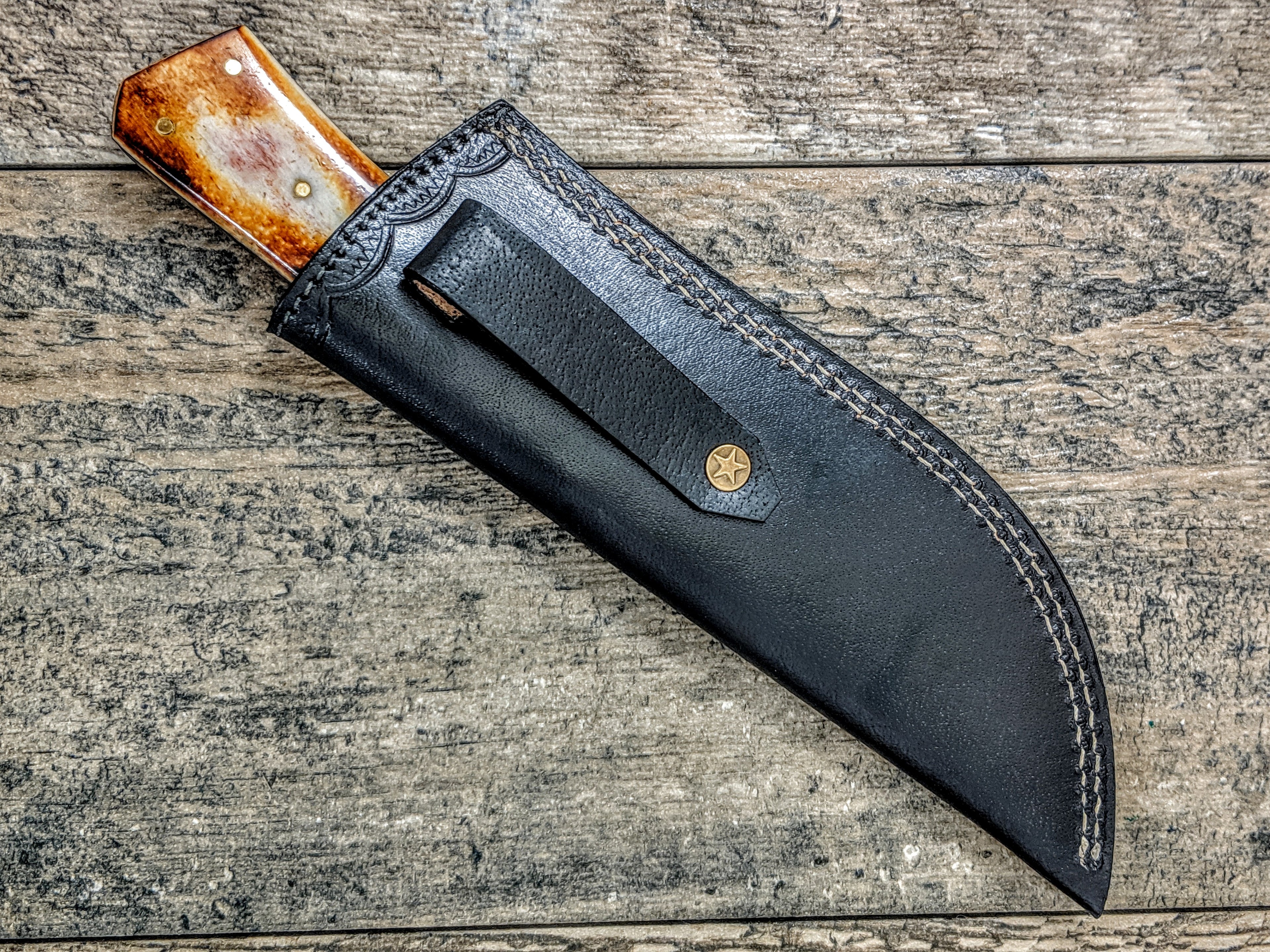 HTS-521 Burnt Bone Damascus Skinner // Hunting // Skinning // Camping // Functional Beauty