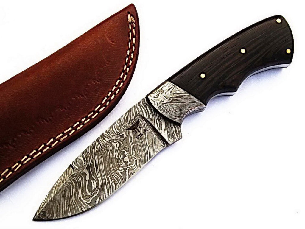 HTS-98 / Damascus Utility Knife/ Twist Pattern/ Skinner / Hunting / Camping / Hand Made / WENGE Handle / Drop point