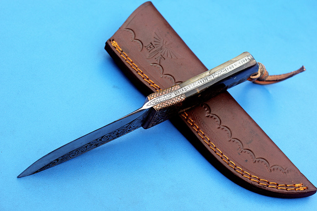 HTK-278 Knife/ Skinner / Hunting / Camping / Hand Made / Custom / Ram Horn  Handle / 1095 Steel - HomeTown Knives