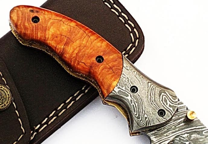 HTS-60 Damascus Folder / Hand Made / Custom / Olive Wood handle / Damascus steel bolster / Liner Lock - HomeTown Knives