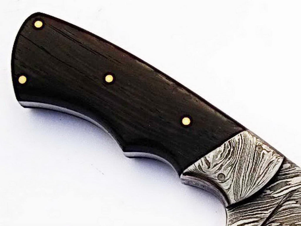 HTS-98 / Damascus Utility Knife/ Twist Pattern/ Skinner / Hunting / Camping / Hand Made / WENGE Handle / Drop point