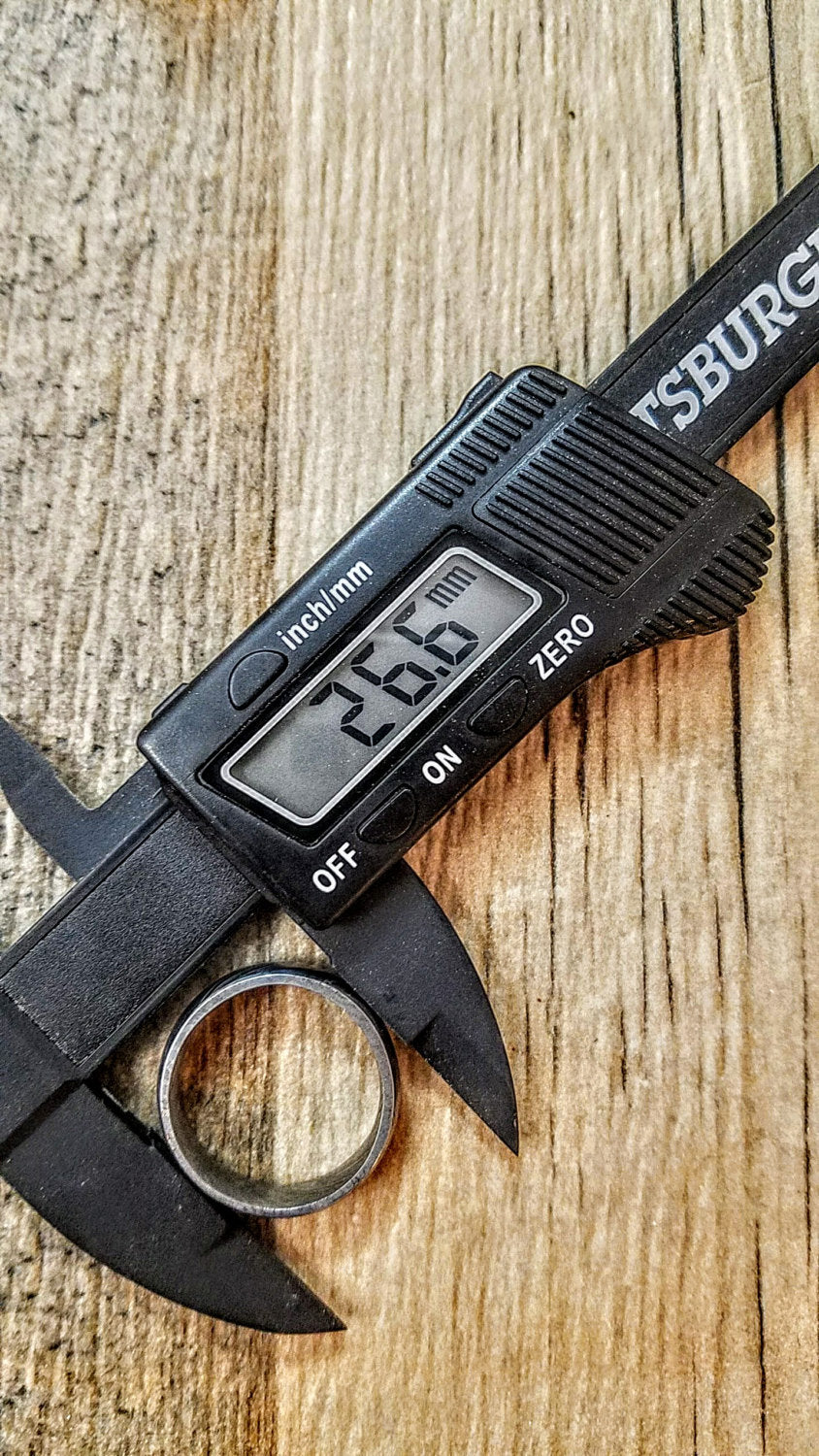 HTR 1 Damascus Ring : Forged & Hand Crafted  - Rounded Center - HomeTown Knives