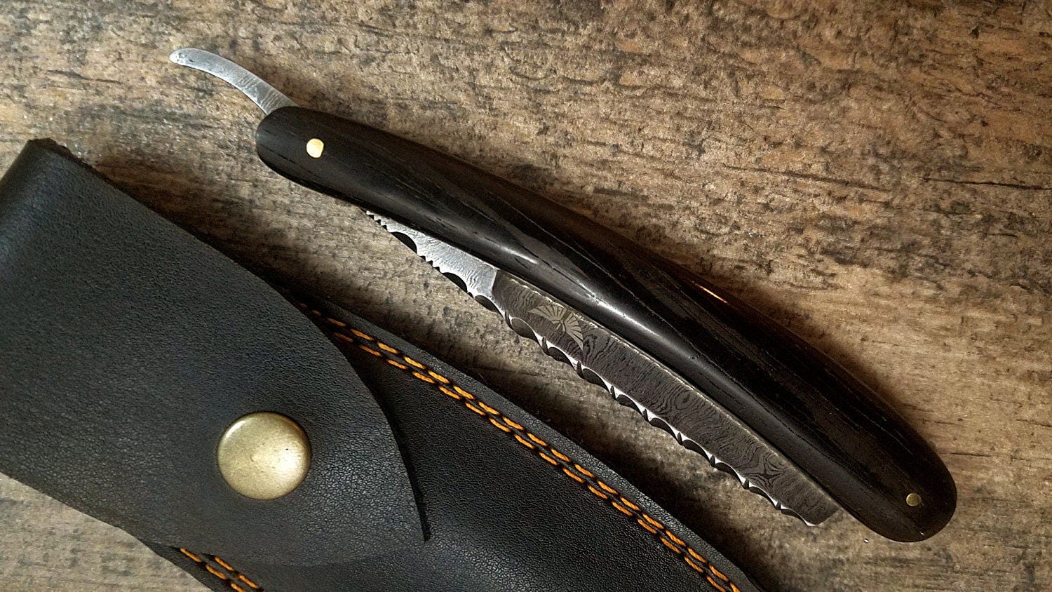 HTS-92 Damascus Straight Razor  / Shave / Handmade / Custom / Forged / Paduk Handle / Hand Filed Spine / Utility - HomeTown Knives