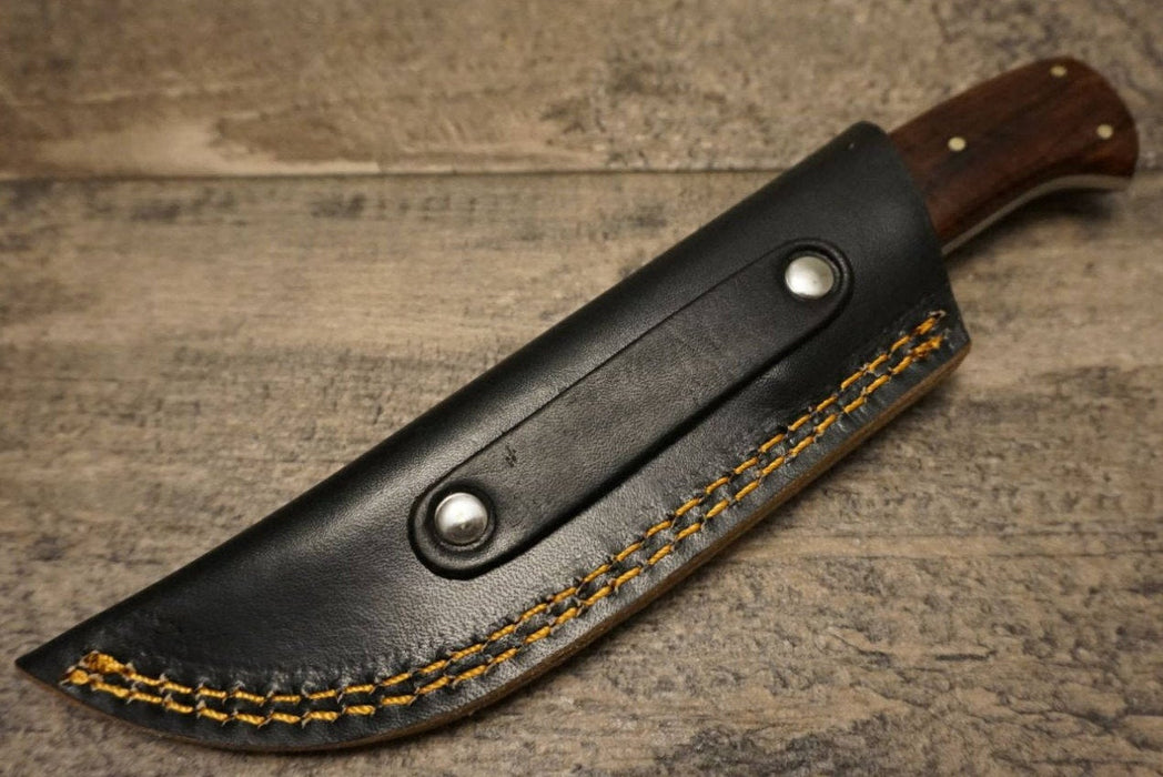 HTS 84r Paduk Wood Skinner / 3.5" Blade / Hand Crafted and Hand Forged/ Damascus Steel / Fire Pattern - HomeTown Knives