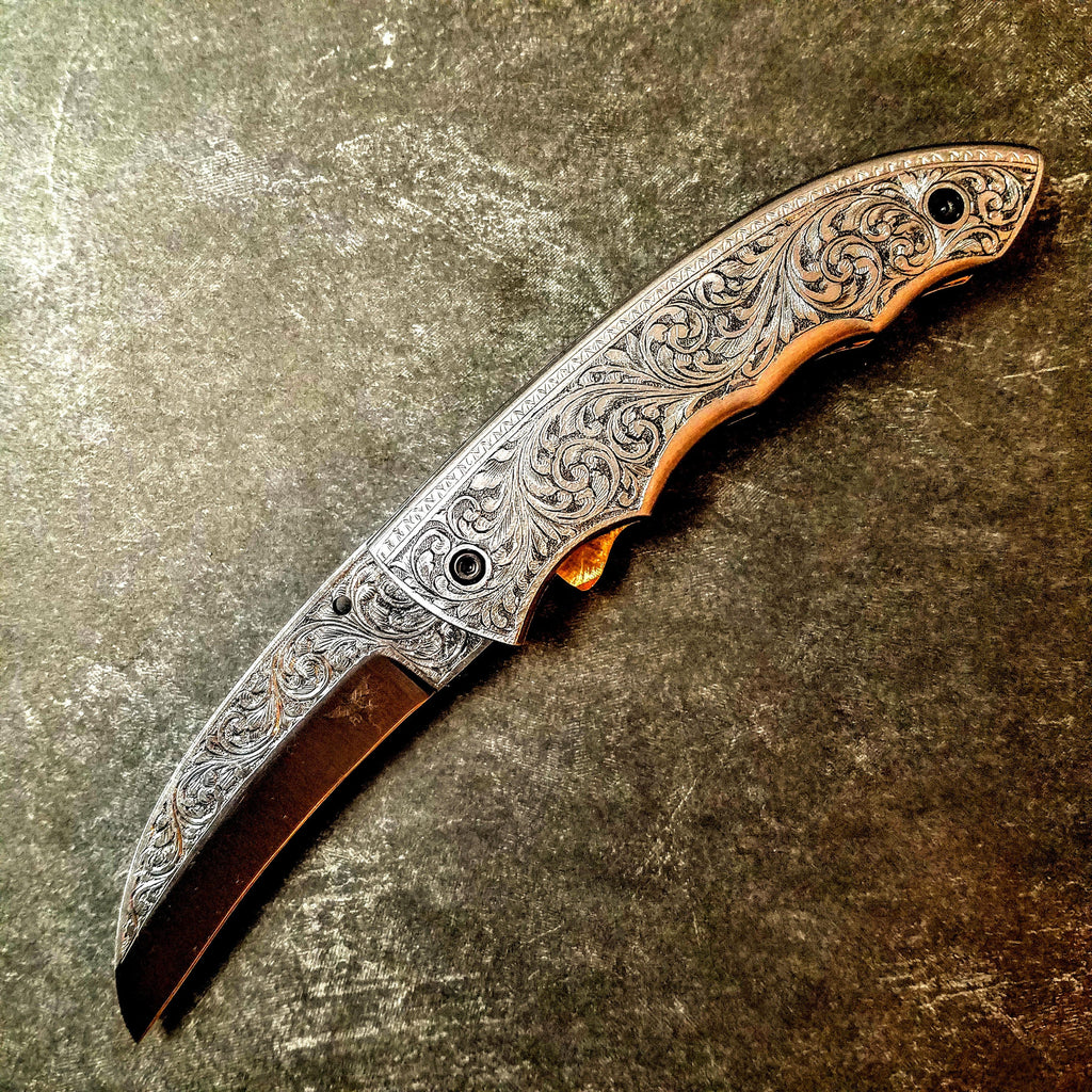 HTS-605 / 440C Beak Style Engraved Folder / EXCEPTIONAL Art / Handcrafted / Hometown Knives / Metal Engraving / EDC/ Folder / Pocket / Sharp