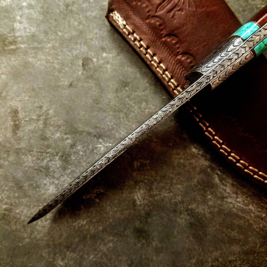 HTS-702 Knife/ Skinner / HAND ENGRAVED /  Hunting / Camping / Hand Made / Custom / Mahogany Handle / 440C / High Hardness - HomeTown Knives