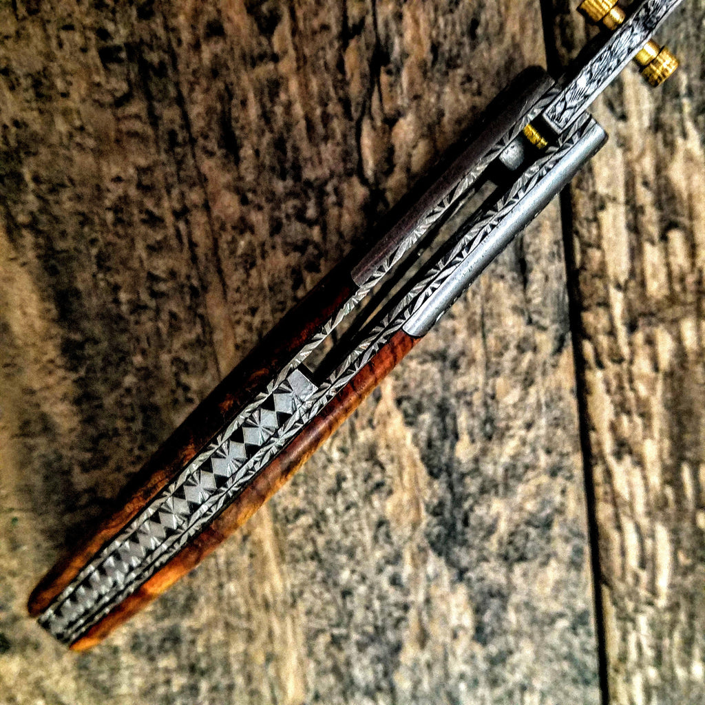 HTS-622 / 440C hand Engraved w/ Olive Folder / High End Art / RUST Free / Handcrafted / Hometown Knives / EXCLUSIVE