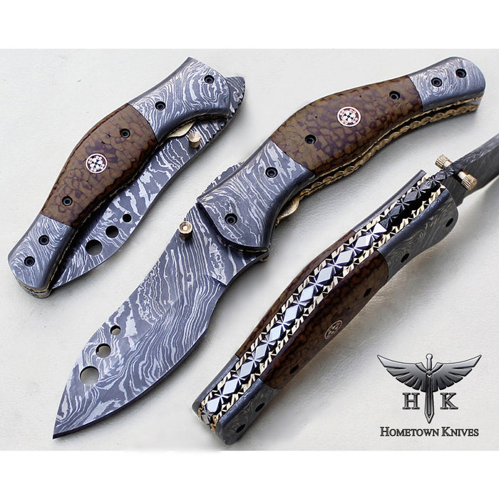 HTK - 1015 Damascus Knife custom handmade Folder pocket knie / Olive Wood handle / Damascus steel bolster / Liner Lock