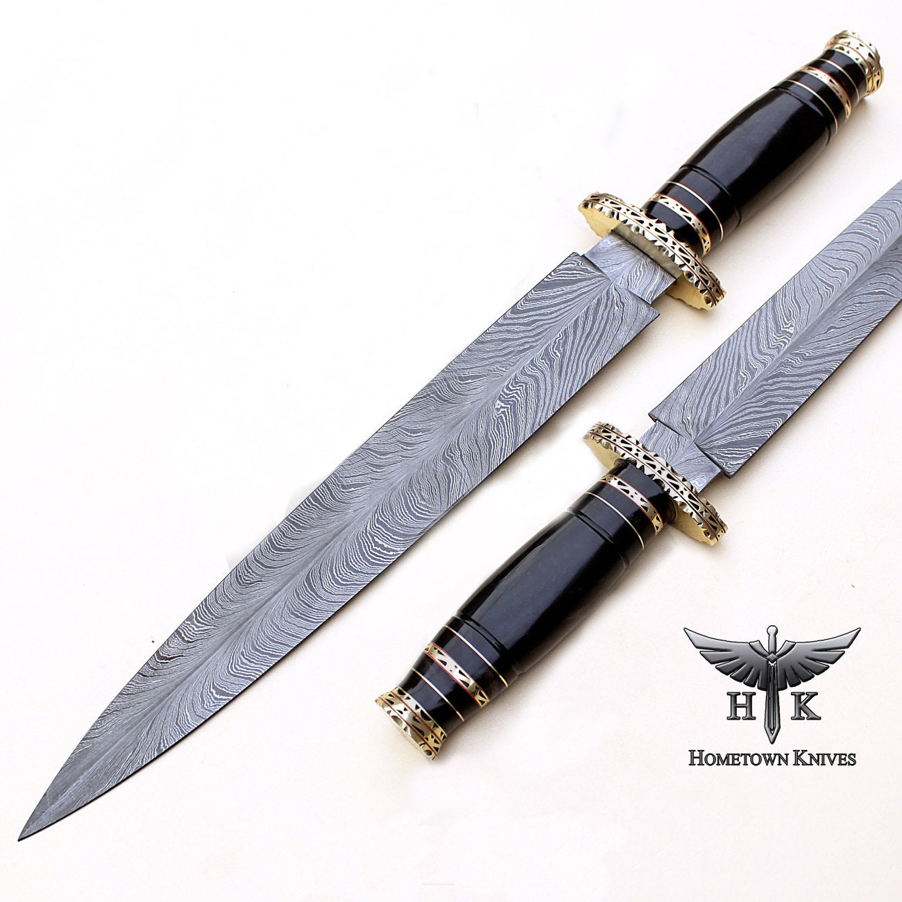 HTK-0084 Handmade Damascus Steel Hunting Dagger Knife Feather Pattern Blade Buffalo Horn Handle - HomeTown Knives
