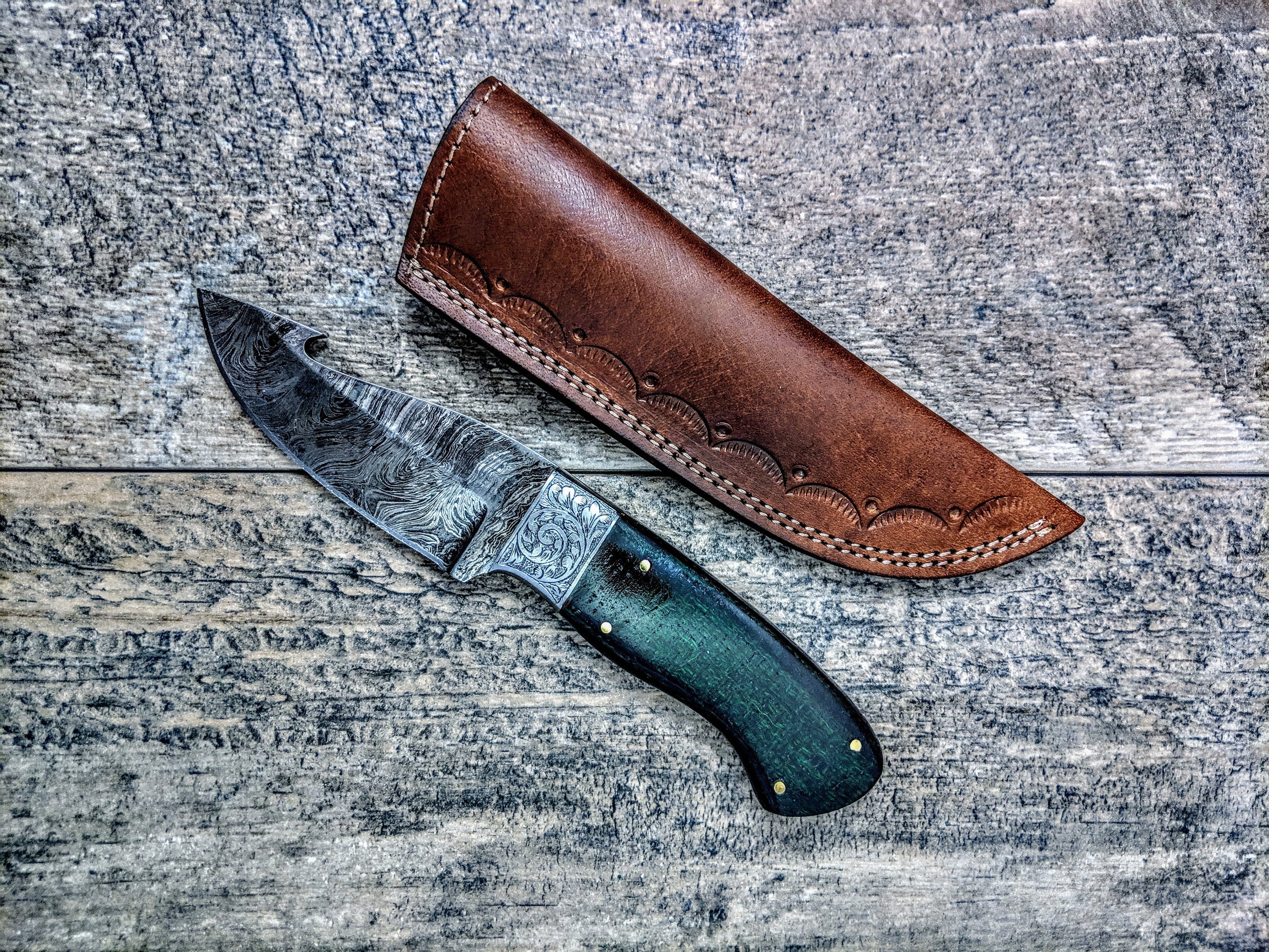 HTSE-6 / Damascus Skinner / HAND METAL Engraved Bolster / Exceptional Art / Hometown Knives / Metal Engraving