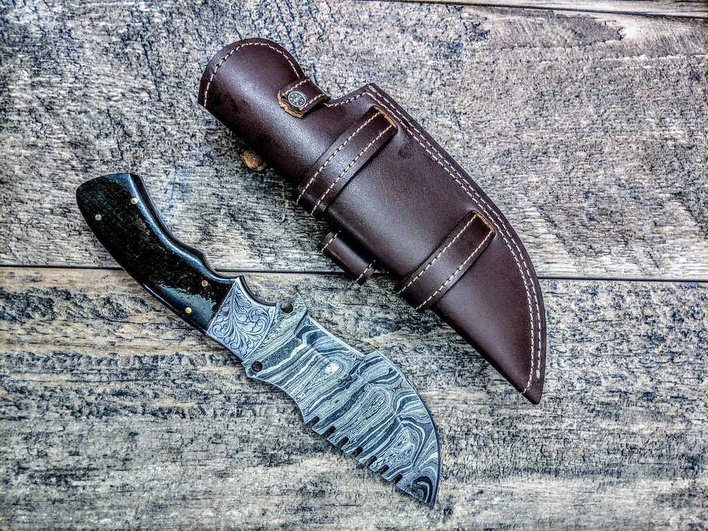 HTSE-11 / Damascus Tracker / HAND ENGRAVED Bolster / Exceptional Art / Hometown Knives / Metal Engraving