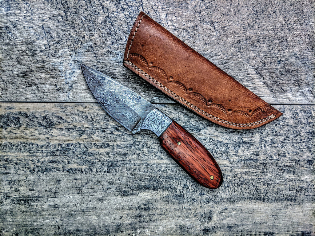 HTSE-21 / Damascus Skinner / HAND ENGRAVED Bolster / Exceptional Art / Hometown Knives / Metal Engraving