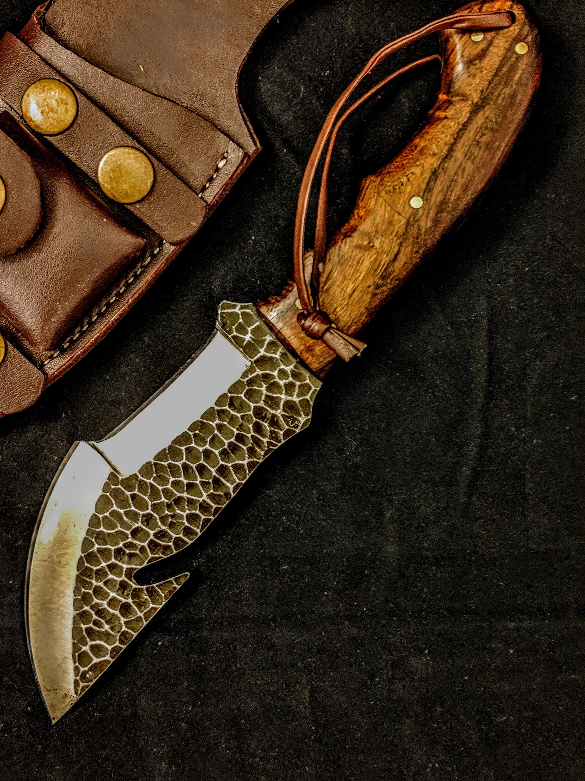 HTB-11 HANDFORGED 12 Crome Tracker Knife with Wire Cutter / Walnut Handle / Camping / Survival / Tactical - HomeTown Knives