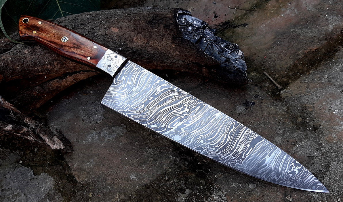 Custom knives set Damascus Steel blade with beautiful wood design handle