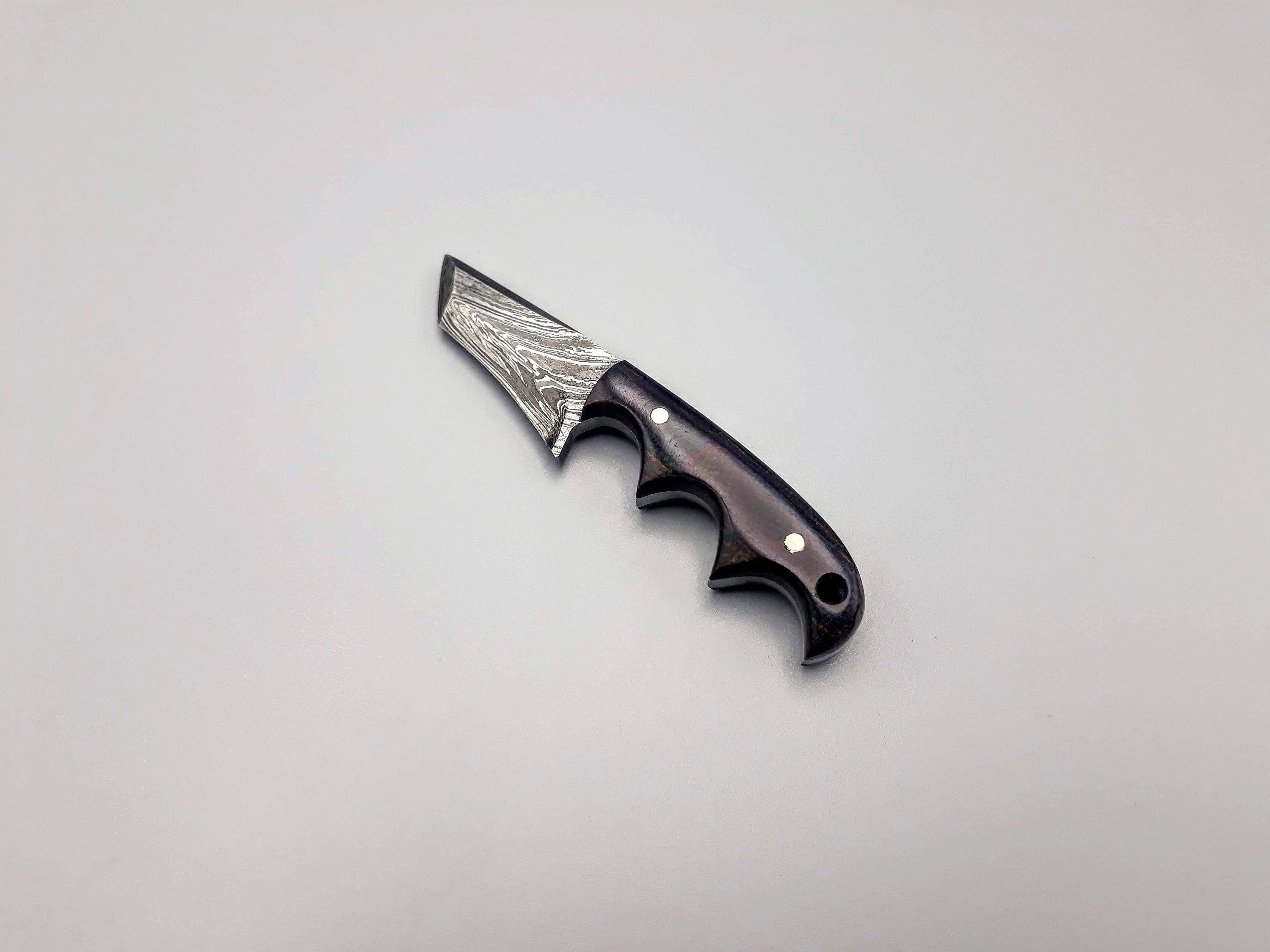 HTNK3 // Tanto Neck Knife Damascus // Skinner // Natural Ram Horn Handle // EDC // Camp // All purpose