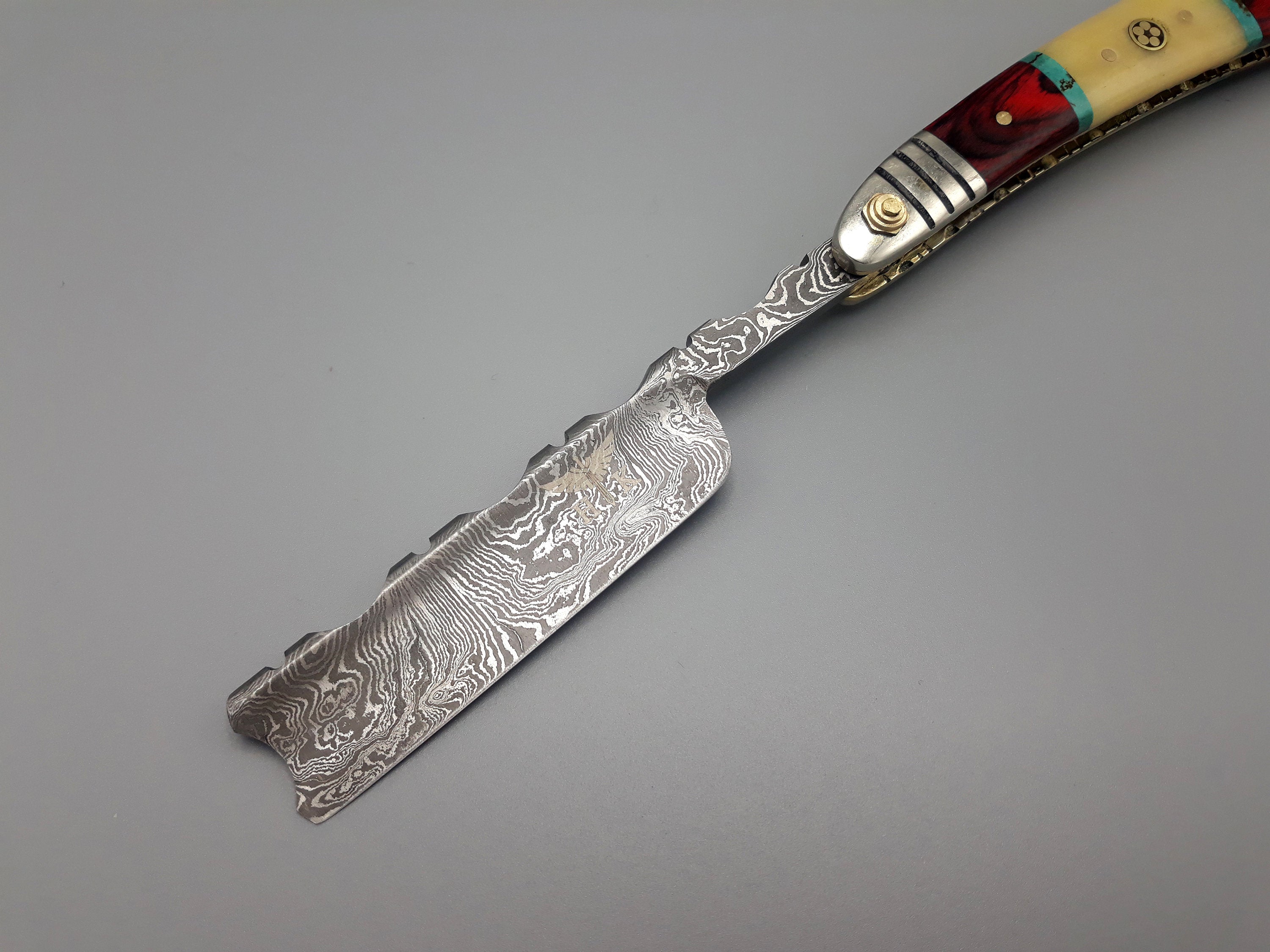HTRN-13 Damascus Straight Razor  // Authentic Shave Experience / Handmade / Copper + Paduk + Turquoise Stone + Bone Handle // Hollow Ground