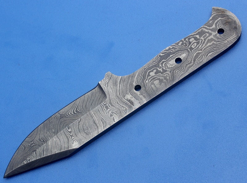 HTK-43  Damascus Knife custom handmade skiner blank blade / Great quality