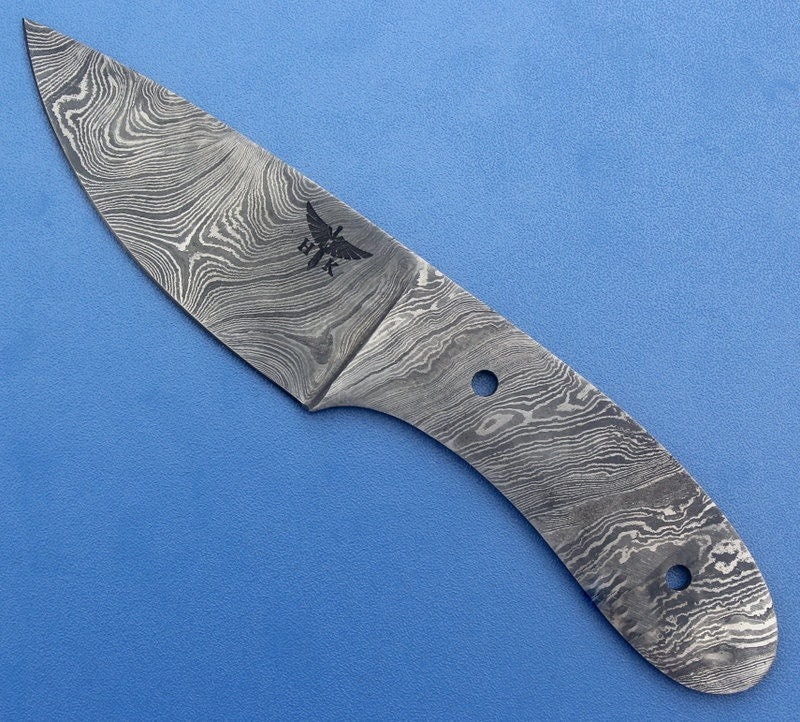 HTK-46  Damascus Knife custom handmade skiner blank blade / Great quality