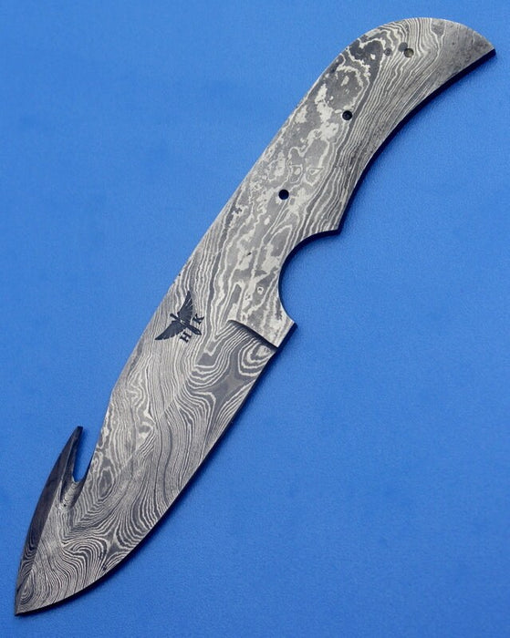 HTK-47  Damascus Knife custom handmade  skiner blank blade / Great quality