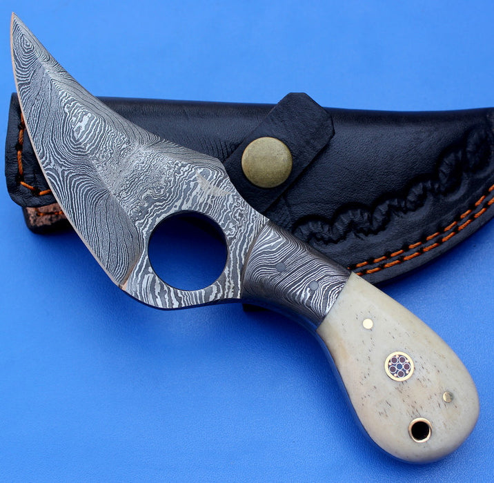 HT-4  Damascus Knife custom handmade Skinner Knife / CAMEL BONE handle / Great quality