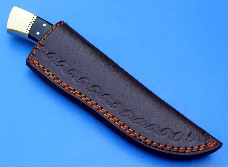 HT-9  Damascus Knife custom handmade Skinner / Buffalo Horn / Great quality - HomeTown Knives