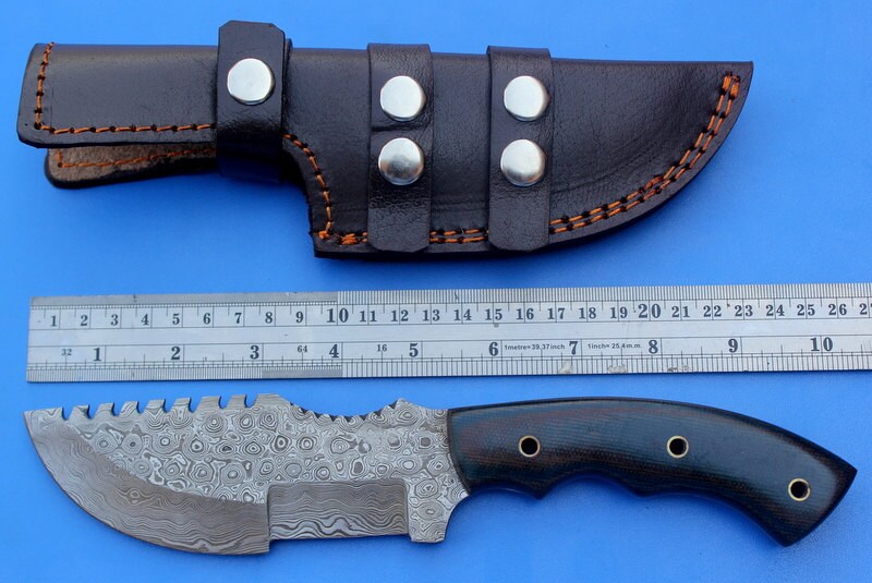 HT-14  Damascus Knife custom handmade Tracker / Micarta handle