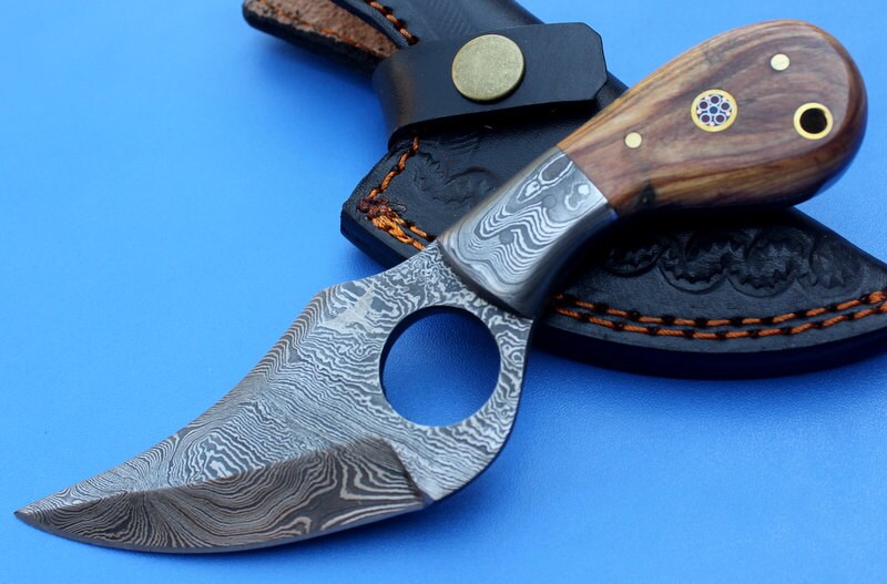 HT-3 Custom Handmade Damascus Skinner Knife // Wood handle // Safety Finger Hole // Functional // Sharp // EDC