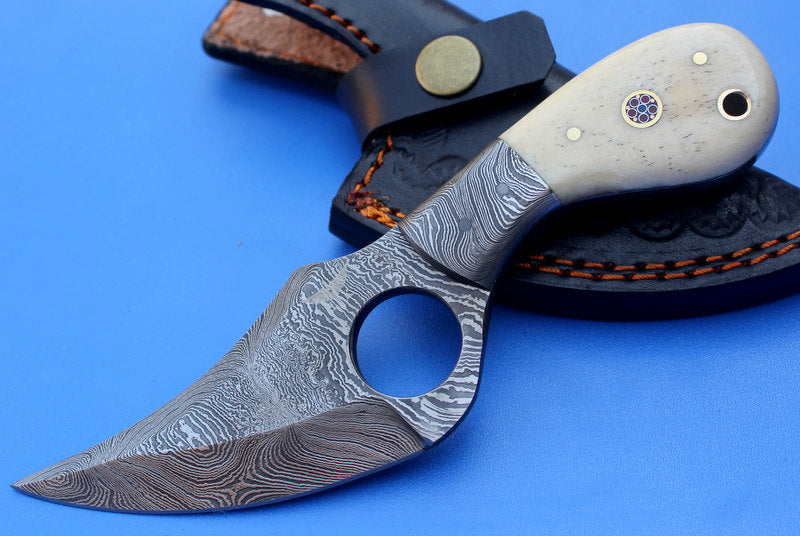 HT-4  Damascus Knife custom handmade Skinner Knife / CAMEL BONE handle / Great quality