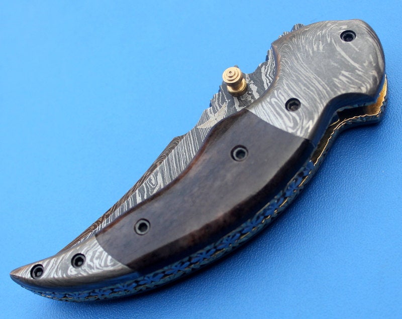 HTS-118  Damascus Knife custom handmade Folder / Color Camel Bone handle / Damascus steel bolster / Liner Lock