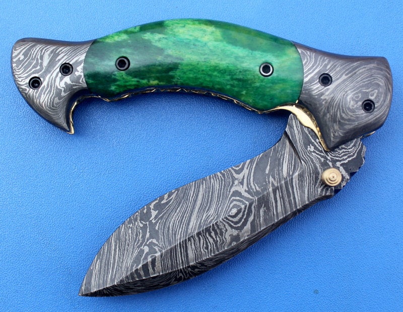 HTK-125  Damascus Knife custom handmade Folder pocket knie / Color Camel Bone handle / Damascus steel bolster / Liner Lock - HomeTown Knives