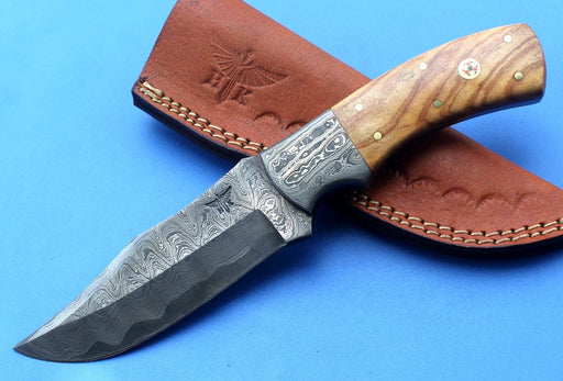 HT-36  Damascus Knife custom handmade Skinner  Olive Wood / Sanmai Pattern / Camping / Hunting - HomeTown Knives