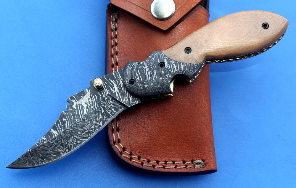 HTK -151  Damascus Knife custom handmade Folder / Micarta handle / Damascus steel bolster / Liner Lock