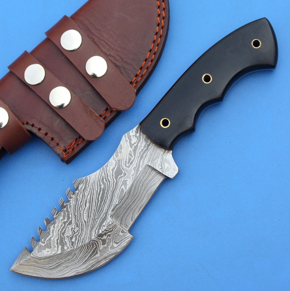 HT-48  Damascus Knife custom handmade Tracker  / Micarta handle