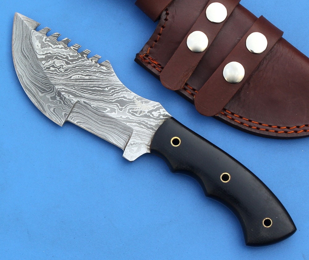 HT-48  Damascus Knife custom handmade Tracker  / Micarta handle