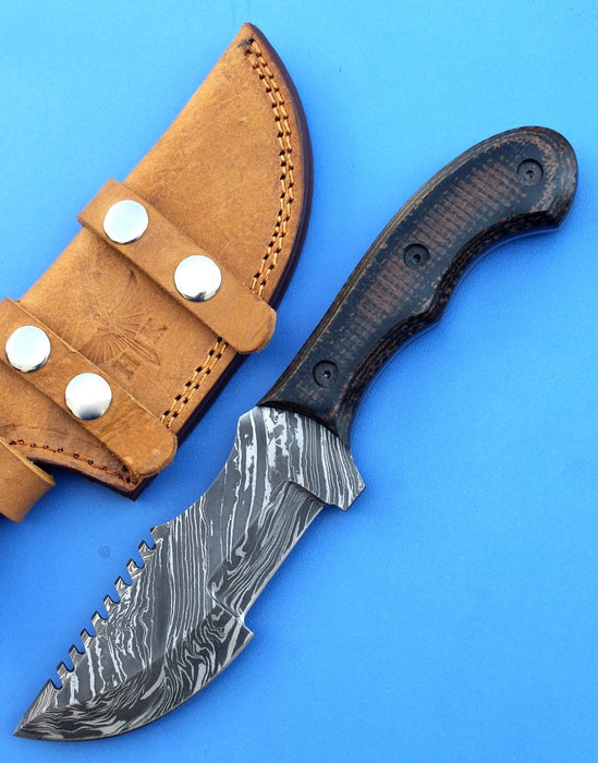 HTK-196 Damascus Knife custom handmade Tracker / Micarta handle