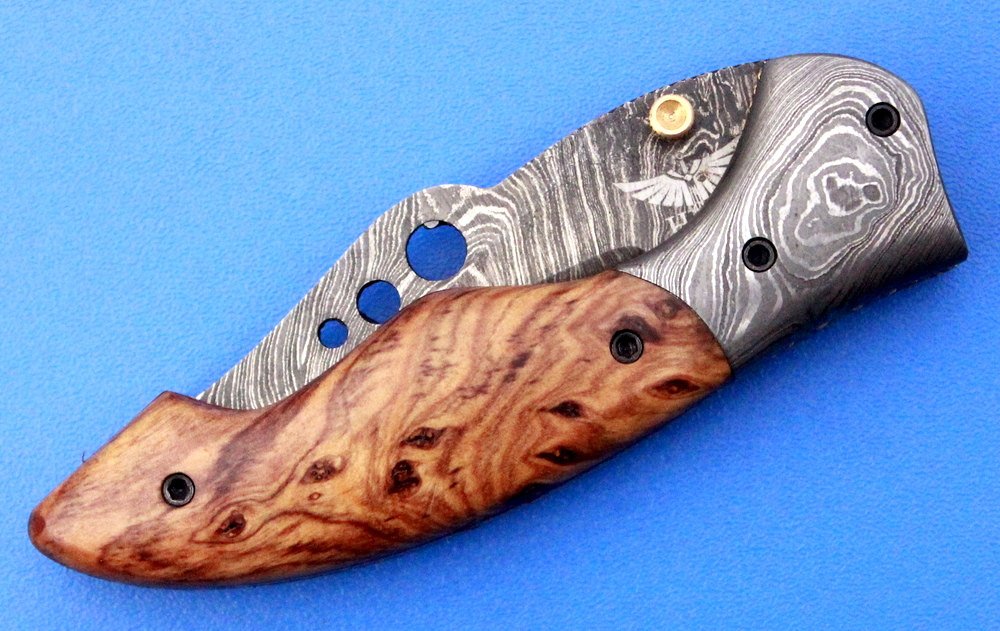 HTK 226 Damascus Skinner Style Folder / Pocket Knife / Handmade / Custom / Forged / Olive Wood Handle / Hand Filed Spine / UTILITY - HomeTown Knives