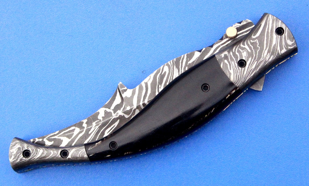 HTK 218 Damascus NAVAJO Folder / Pocket Knife / Handmade / Custom / Forged / Bull Horn / Hand Filed Spine / UTILITY - HomeTown Knives