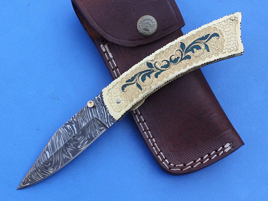 HTS-269 Engraved Brass Damascus knife  Custom Hand Made / Brass handle  / Liner Lock - HomeTown Knives